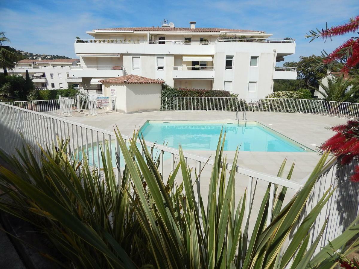Apartment Cap Marine-2 By Interhome Cavalaire-sur-Mer Exteriör bild